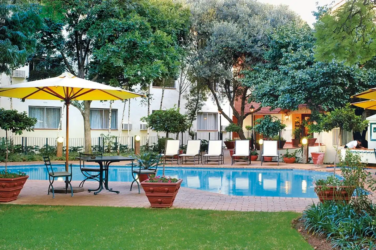 Protea Hotel Balalaika Sandton Pool