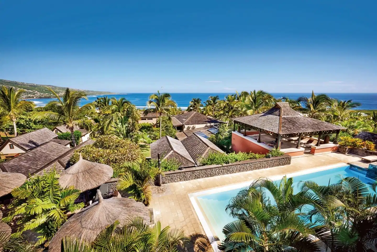 Iloha Seaview Hotel Aussenansicht