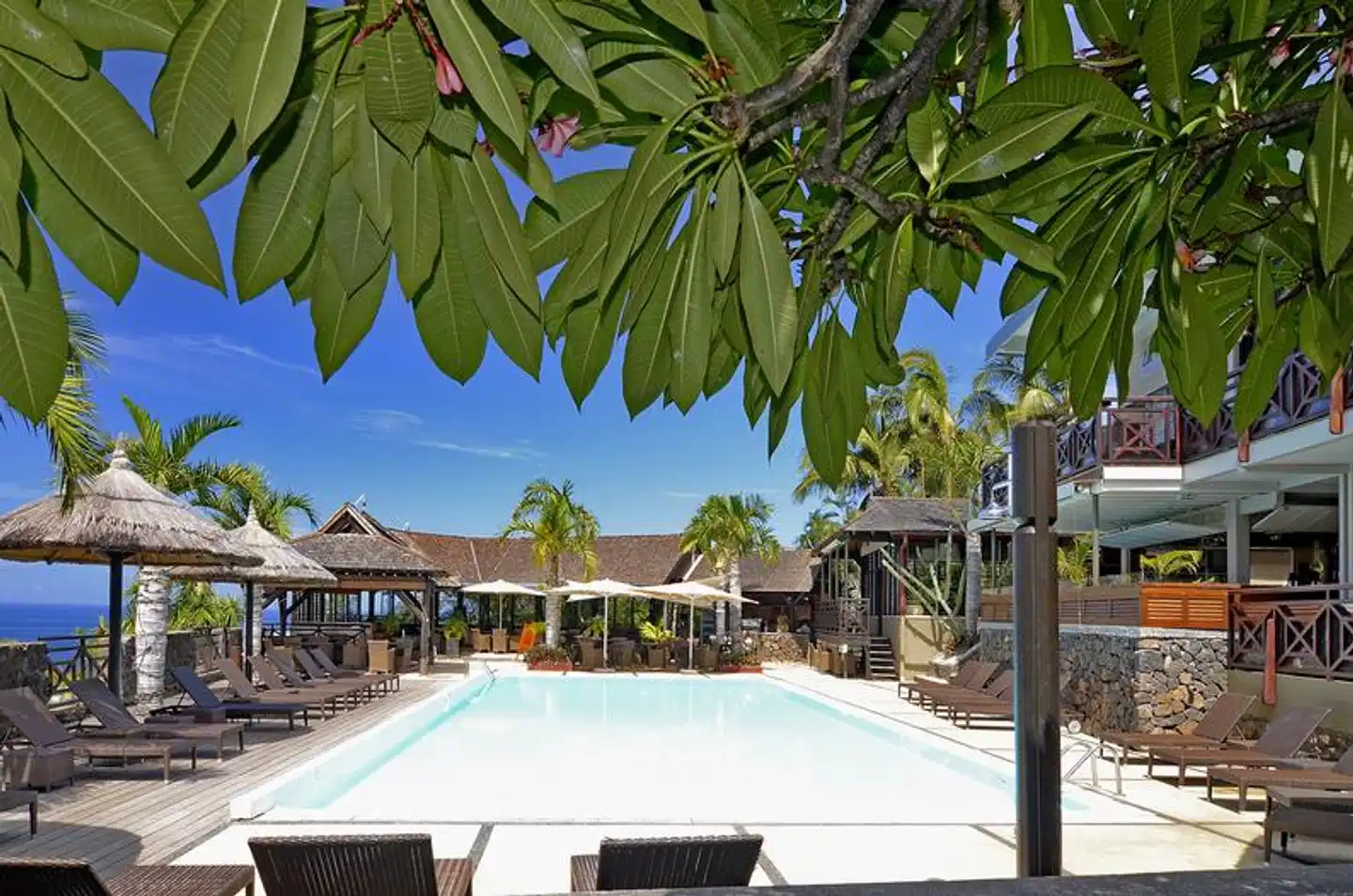 Iloha Seaview Hotel Terrasse