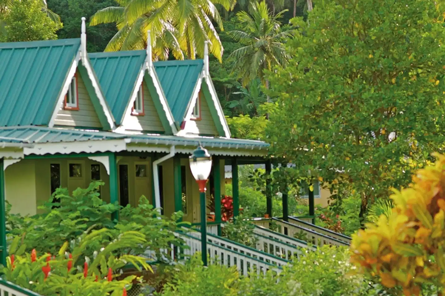 Rosalie Bay Eco Resort & Spa Garten