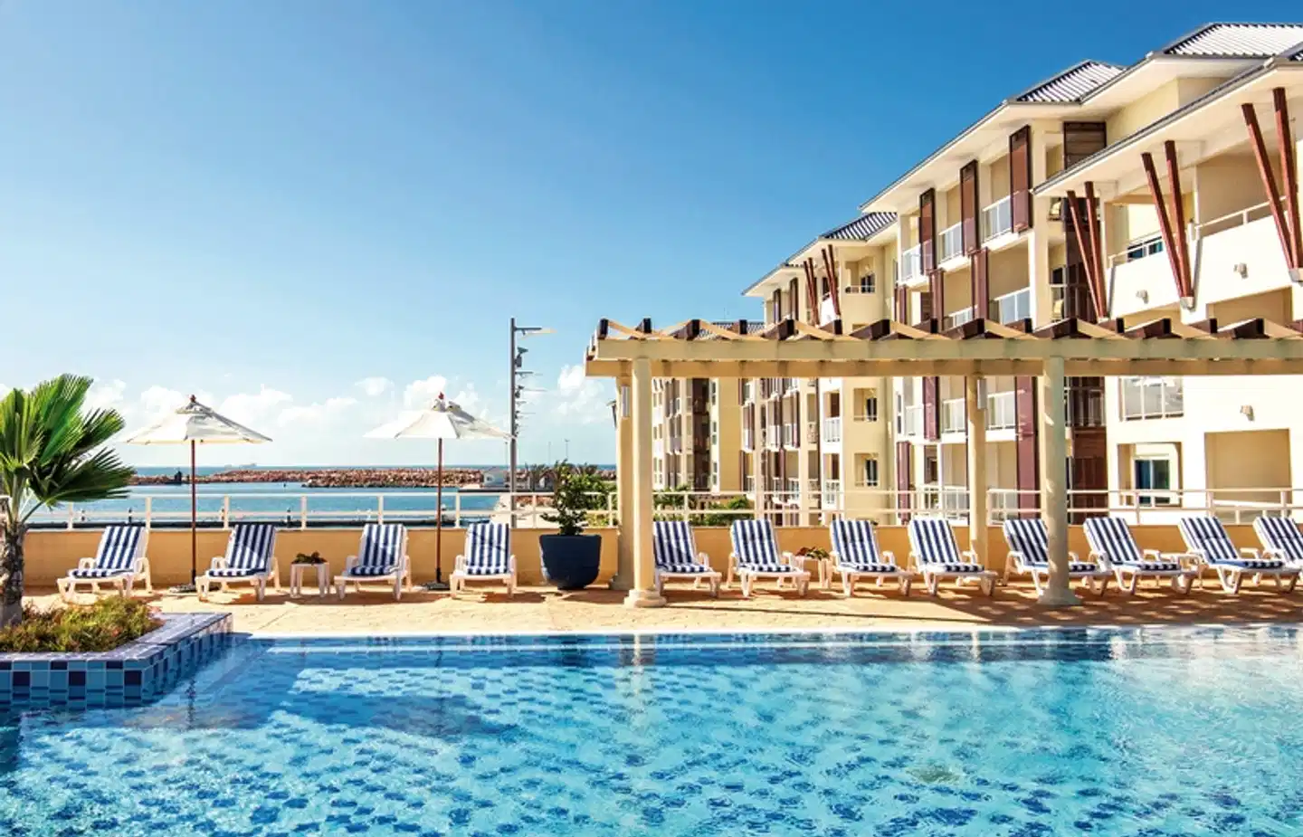 Marina Varadero Apartements Pool