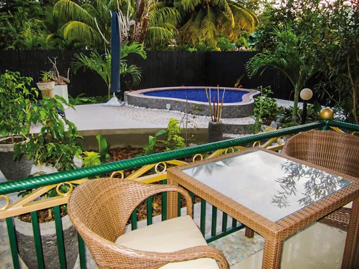 Maison Charme de L'ile Terrasse