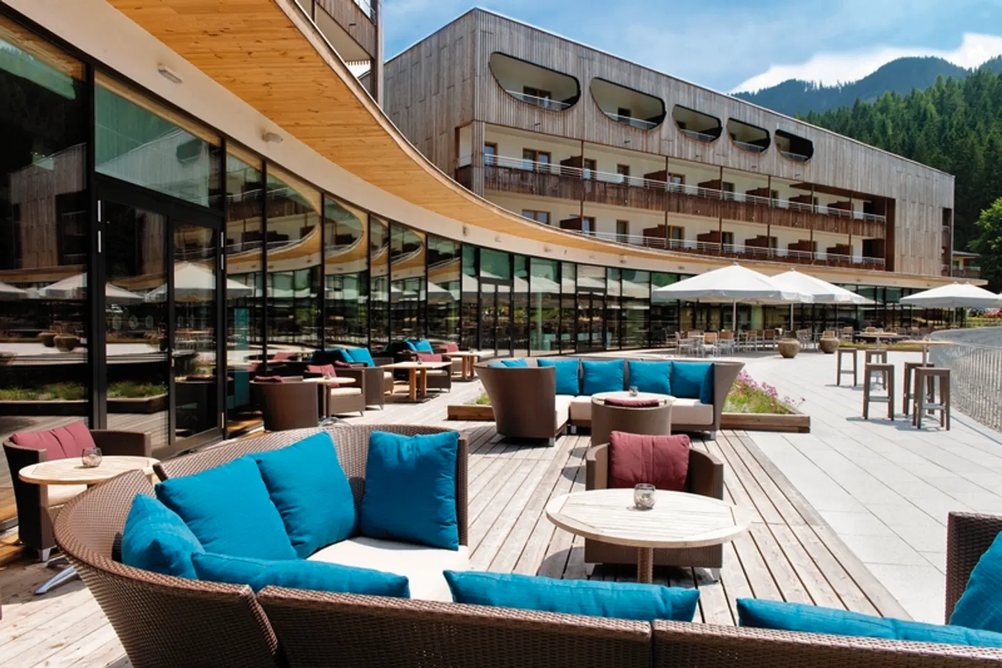 aja Bergresort Werfenweng Hotel Terrasse