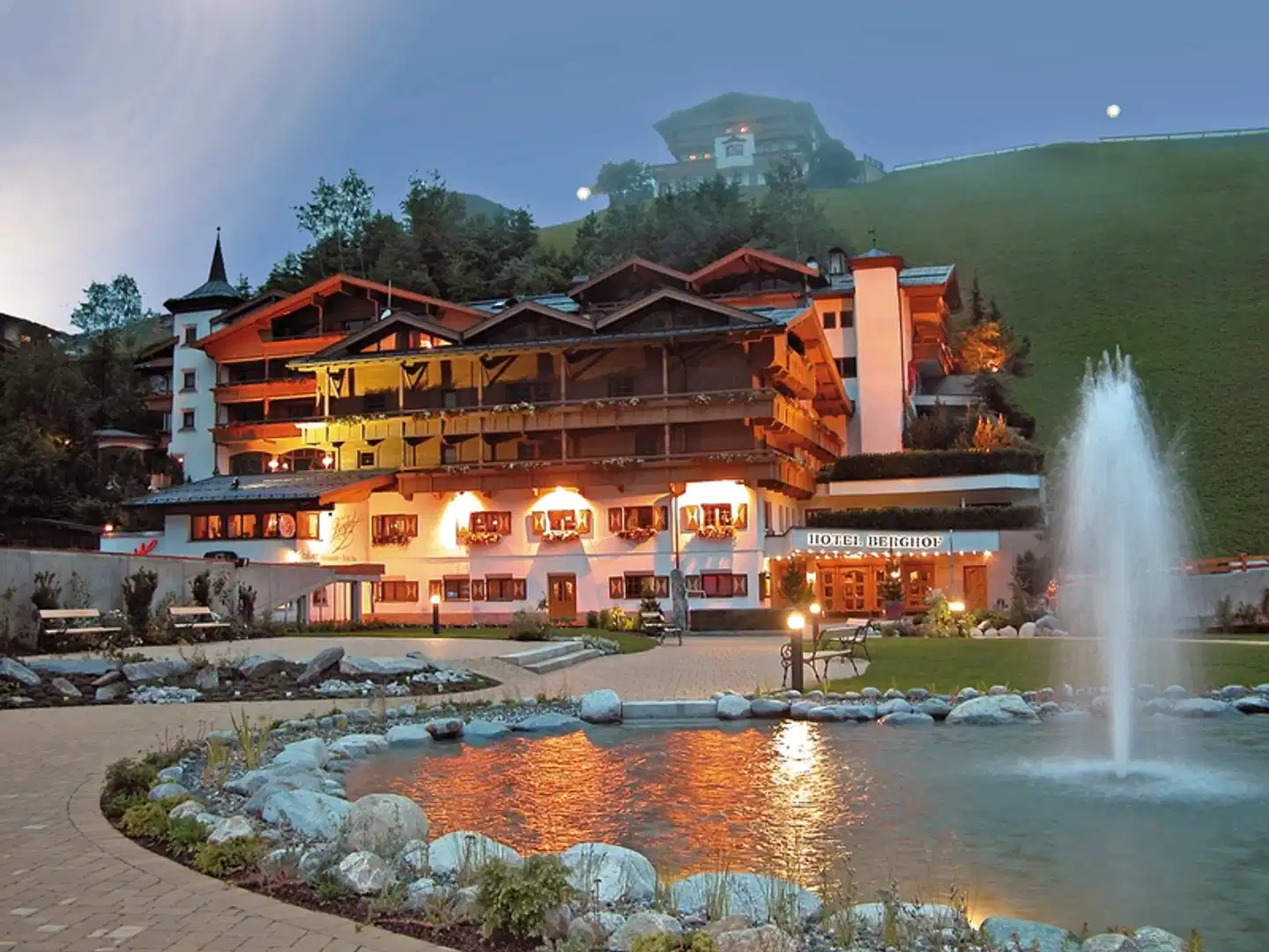 Berghof - Crystal Spa & Sports Aussenansicht