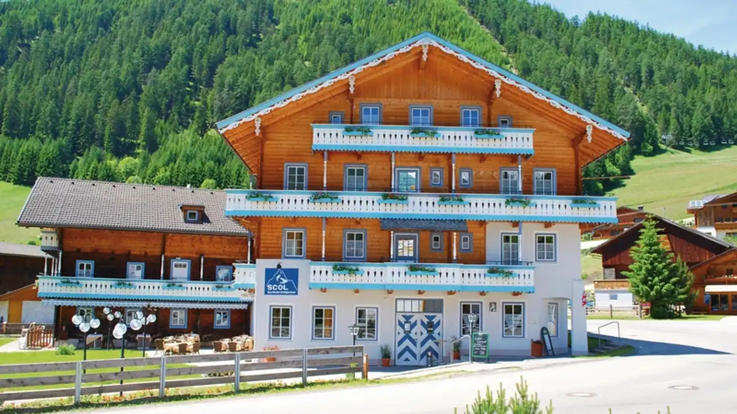 SCOL Sporthotel Großglockner Aussenansicht