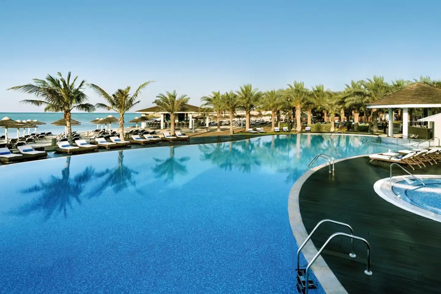 InterContinental Abu Dhabi Pool