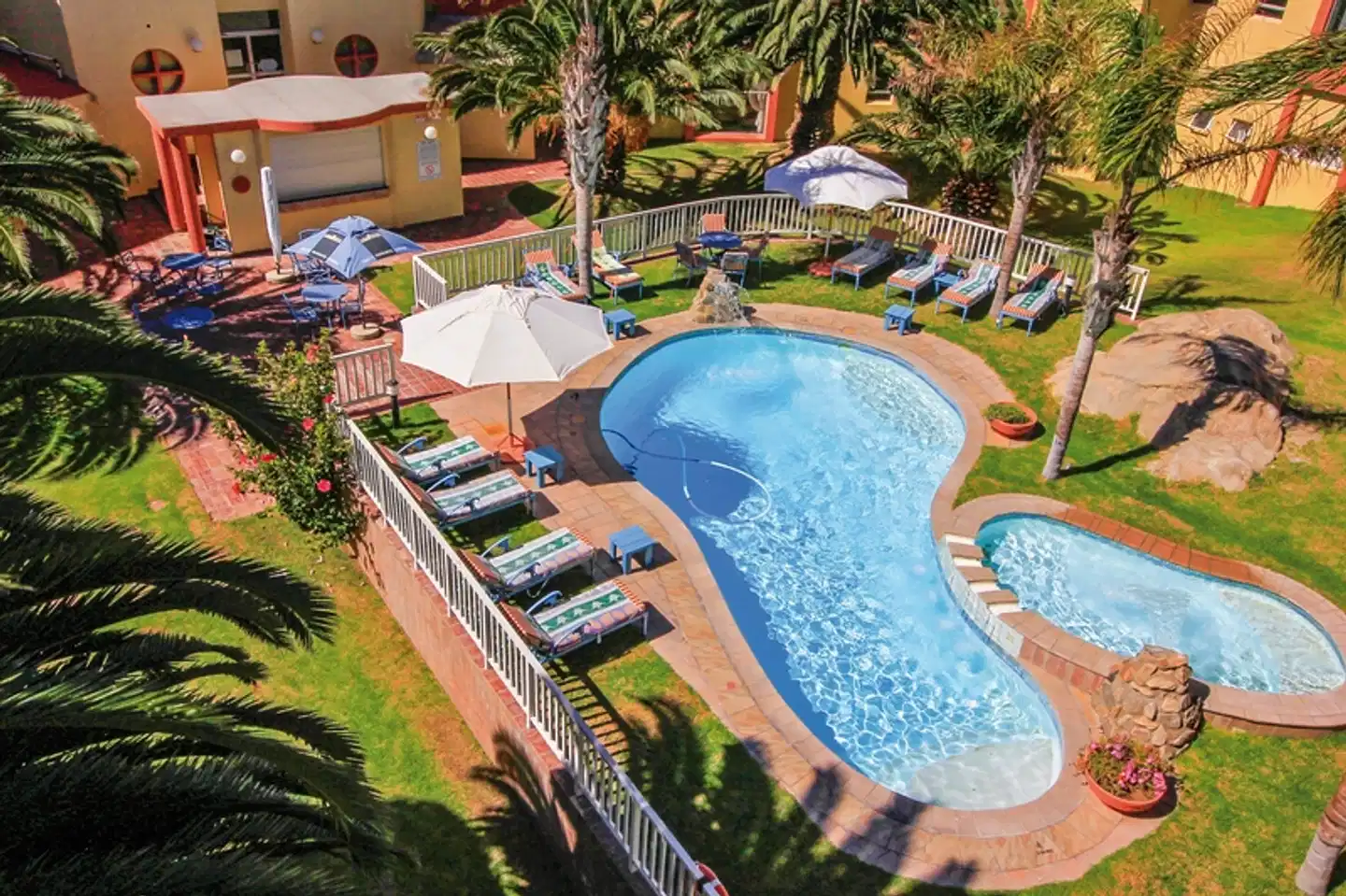 Lüderitz Nest Hotel Pool