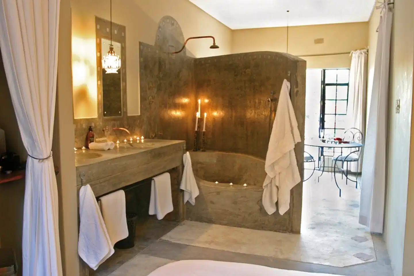 Olive Grove Guesthouse Badezimmer