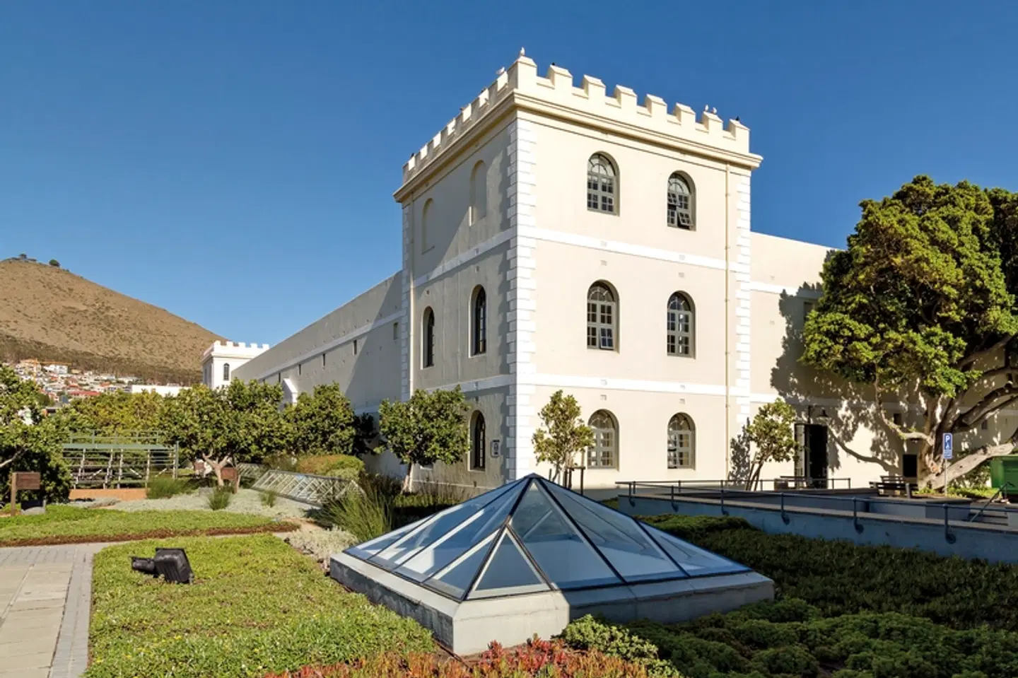 Protea Hotel by Marriott Breakwater Lodge EXTERIOR