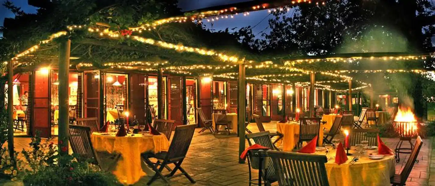 Foresters Arms Hotel Terrasse