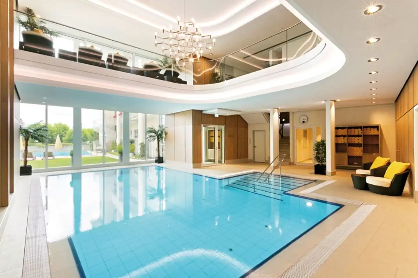 Hotel Bayerischer Hof Hallenbad