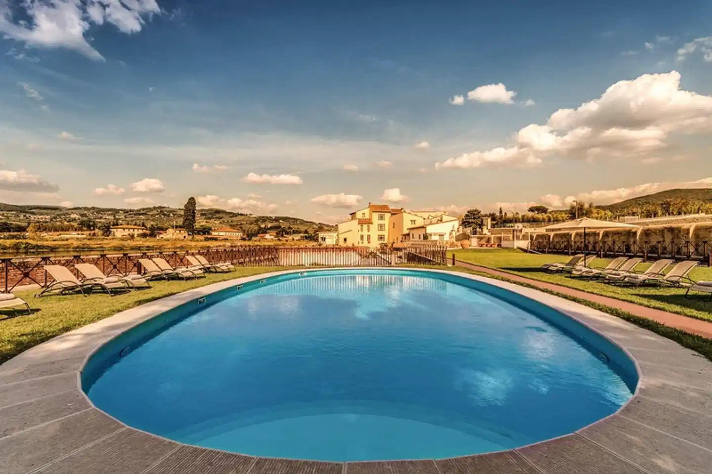 Mulino di Firenze Pool