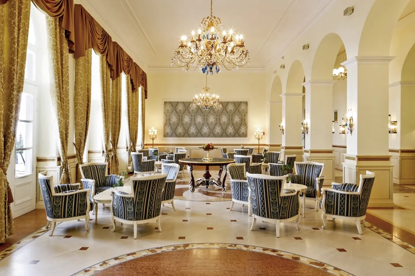 Kvarner Palace Lobby