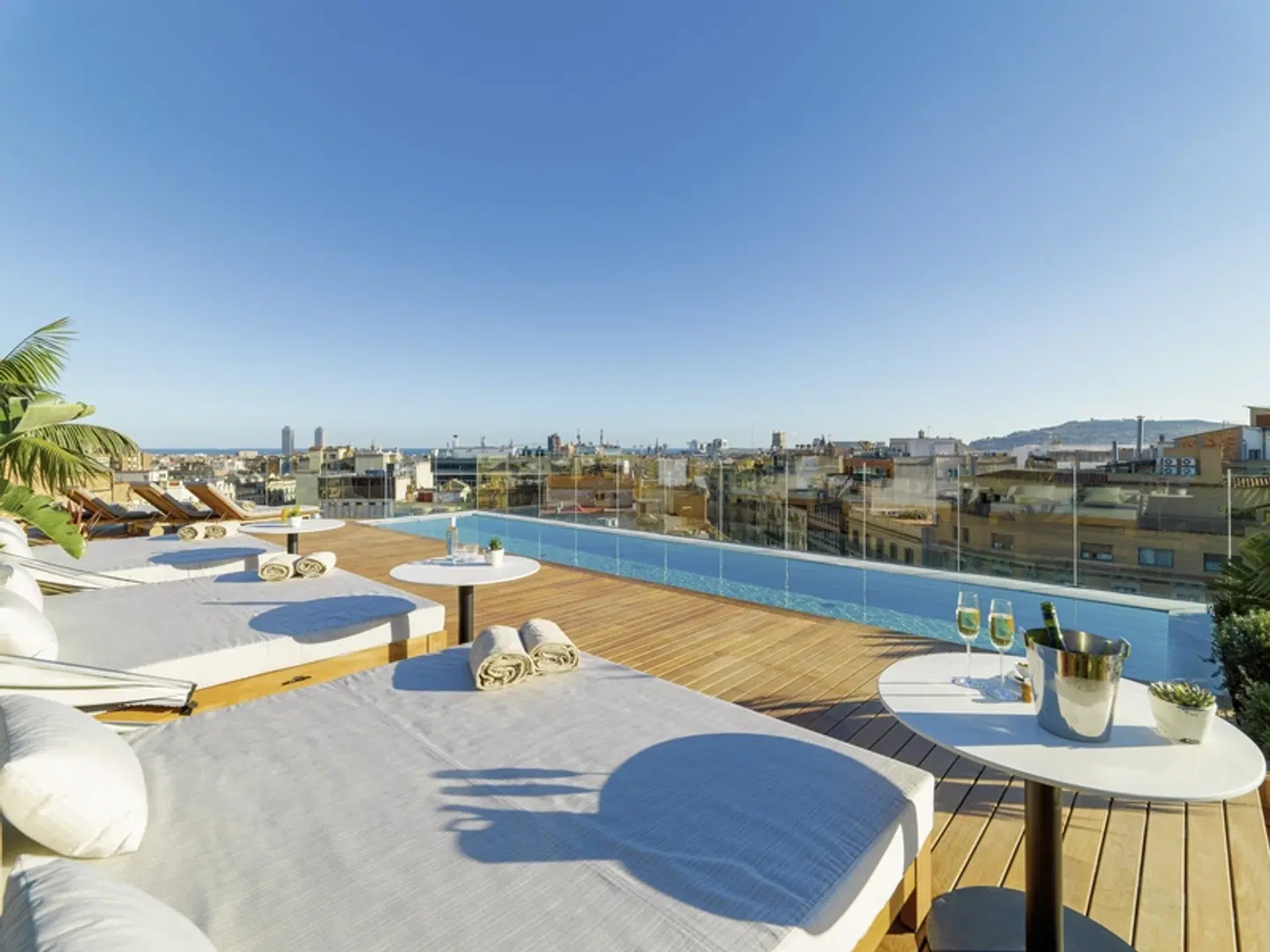 The One Barcelona Strand