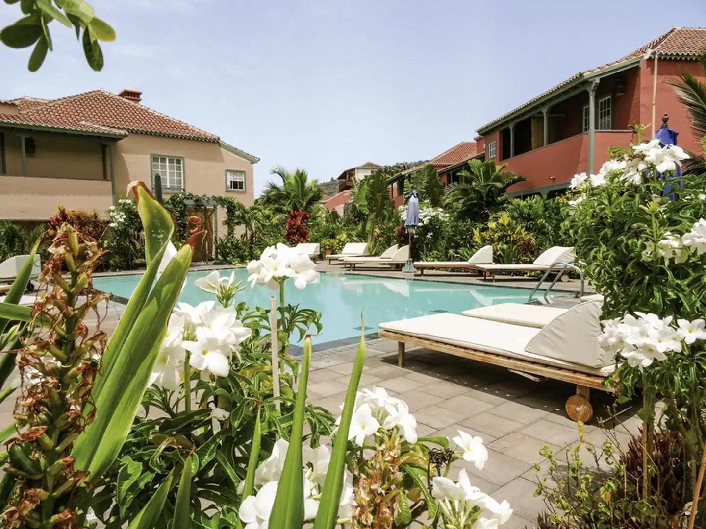 Hacienda de Abajo Pool