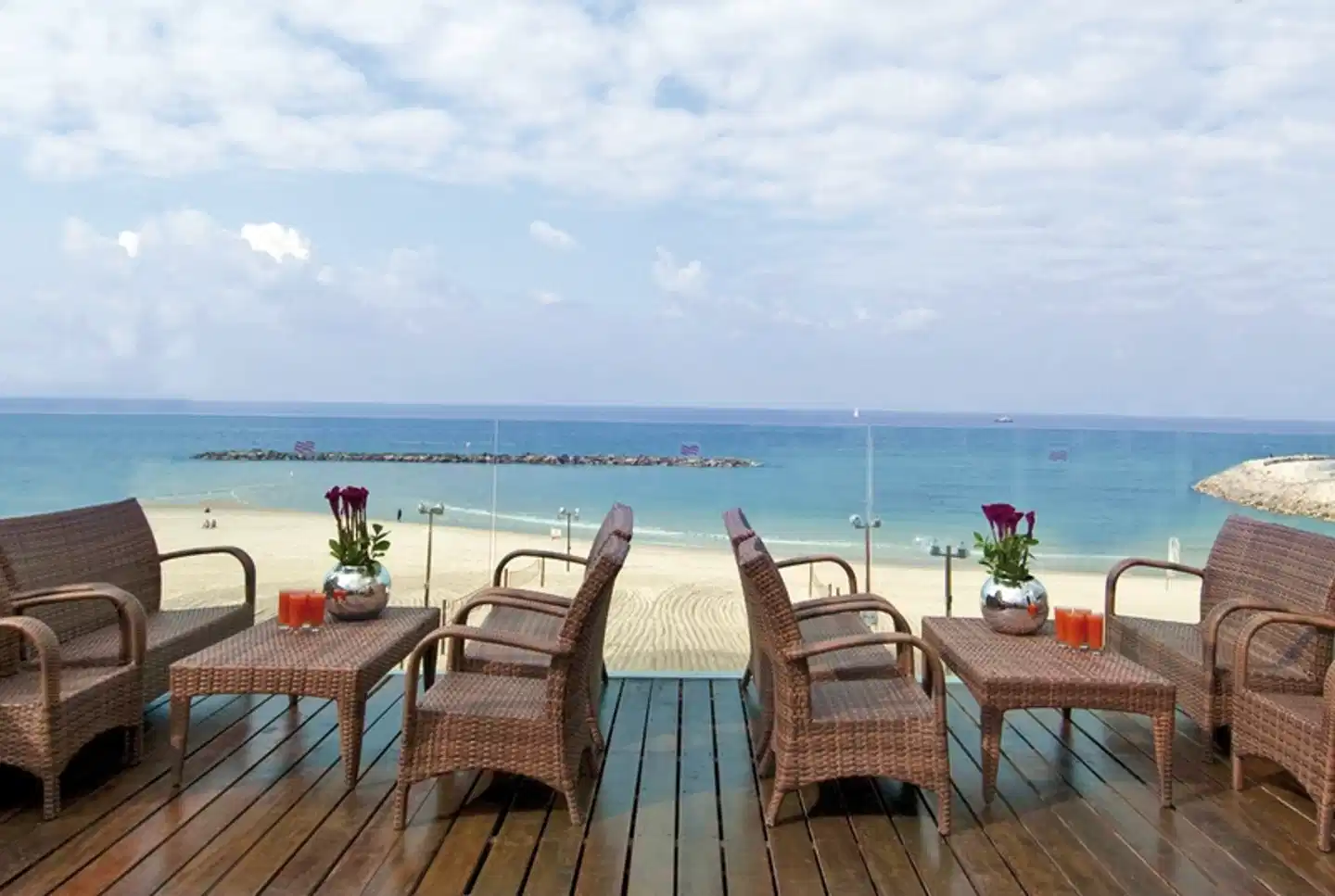 Crowne Plaza Tel Aviv Beach Strand