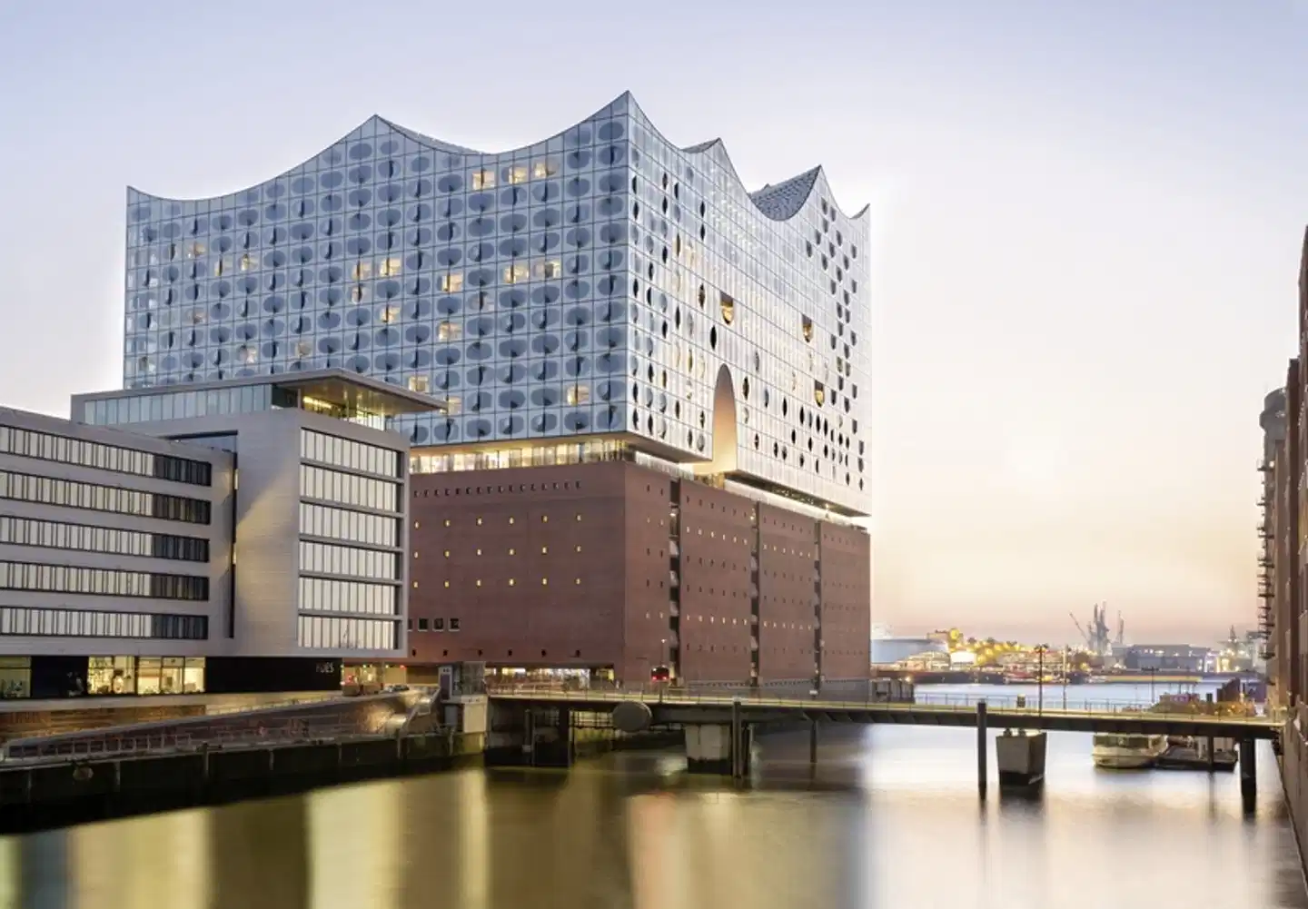 The Westin Hamburg Aussenansicht