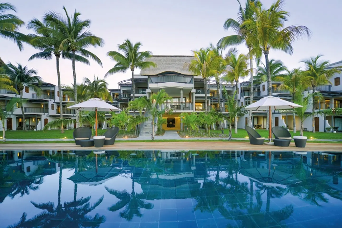 Royal Palm Beachcomber Luxury OUTDOOR_POOL