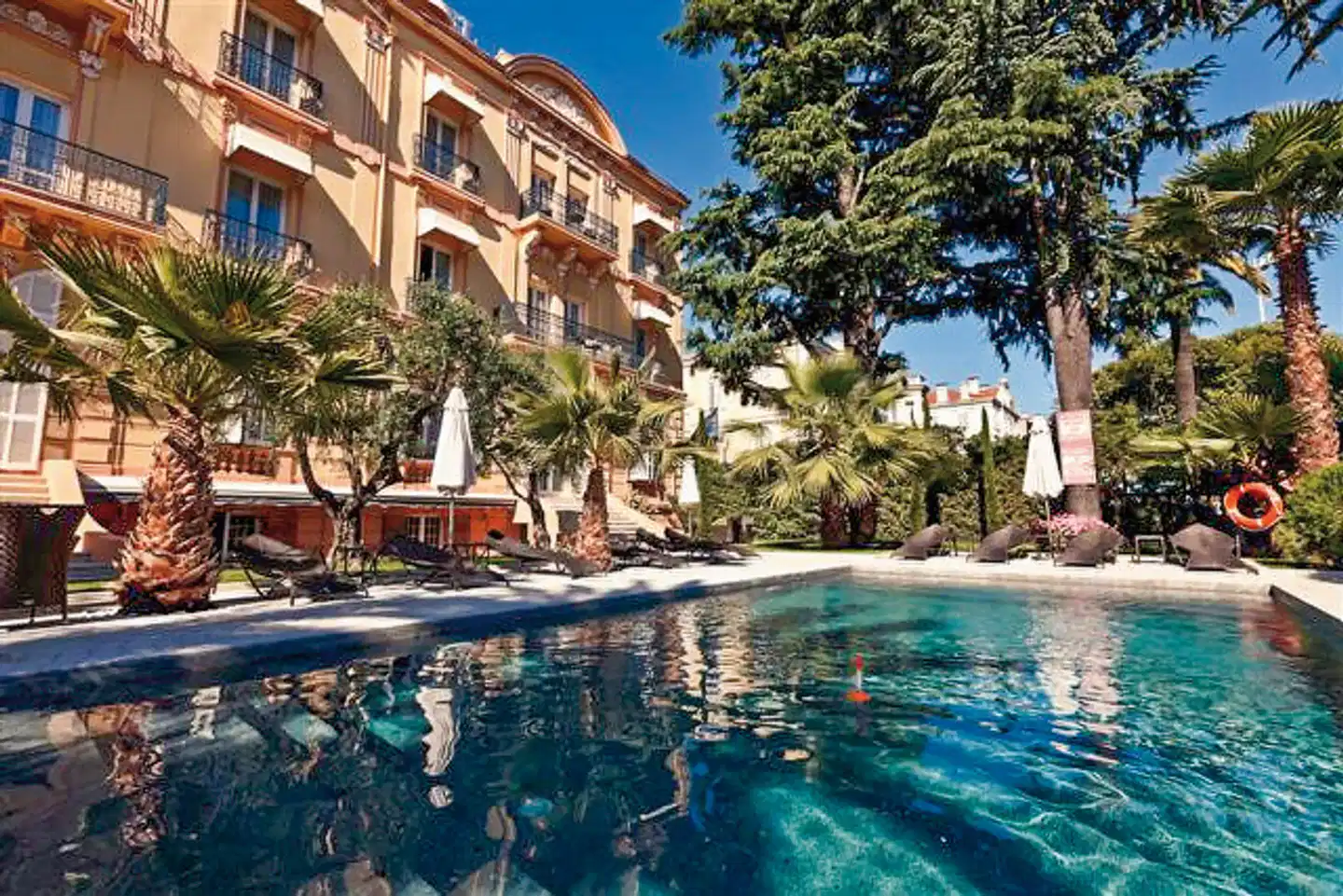 Golden Tulip Cannes Hotel de Paris Pool