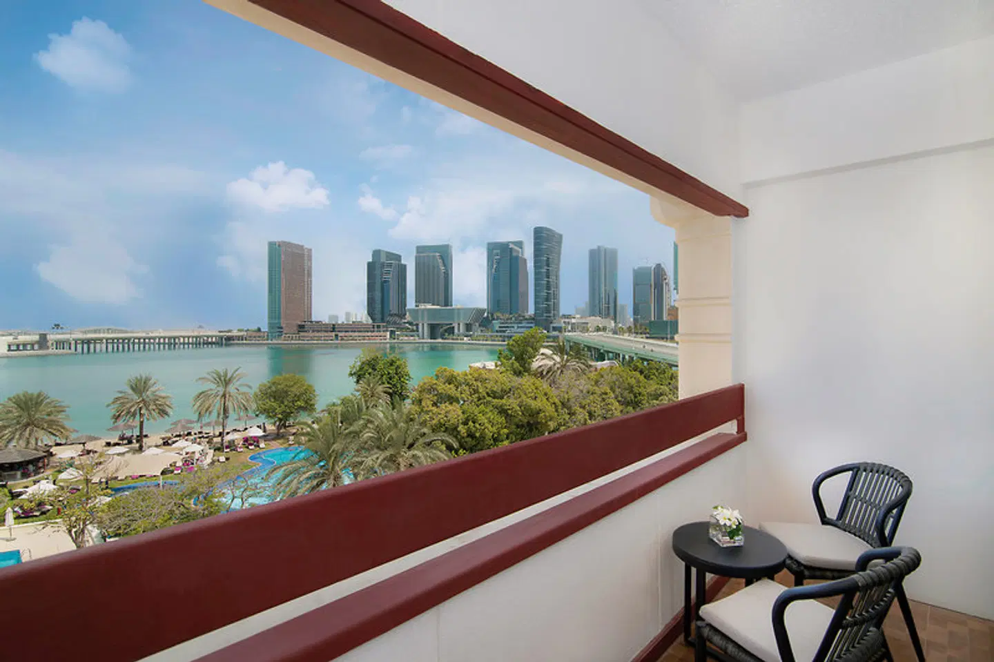 Le Méridien Abu Dhabi Terrasse