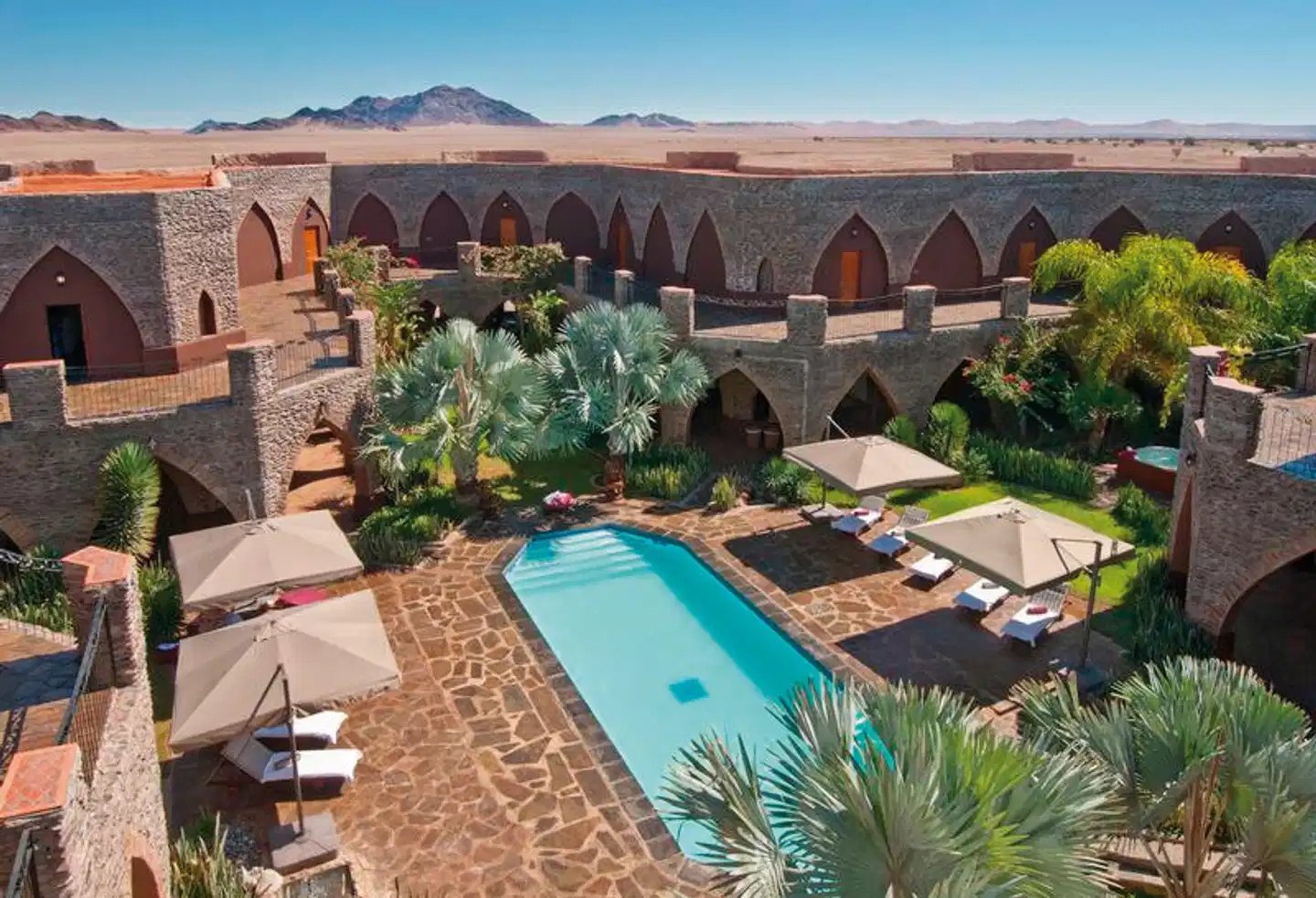 Le Mirage Desert Lodge & Spa Pool