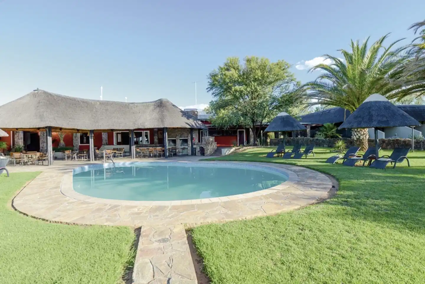 Auas Safari Lodge Pool