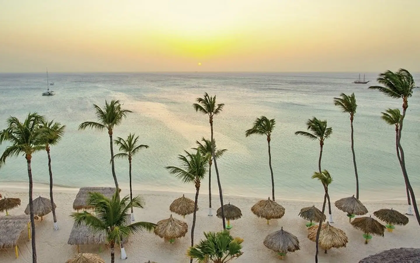 Holiday Inn Resort Aruba-Beach Resort & Casino LANDSCAPE