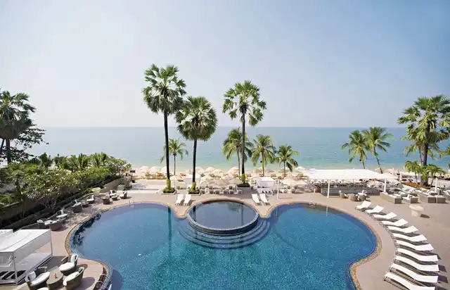 Pullman Pattaya Hotel G Pool