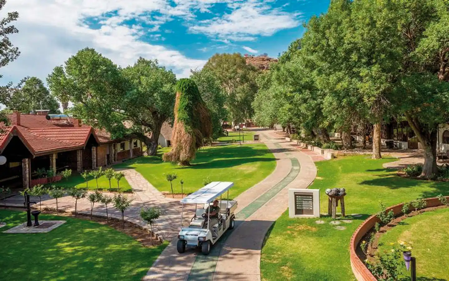 Midgard Country Estate Garten