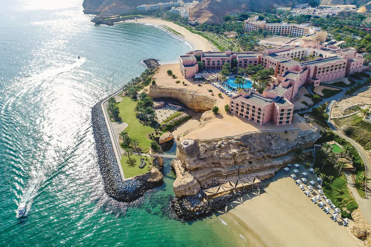 Al Husn Muscat LANDSCAPE