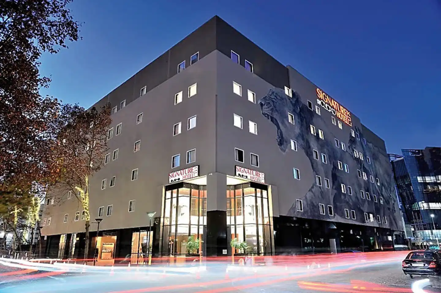 Signature Lux Hotel by ONOMO, Sandton Aussenansicht