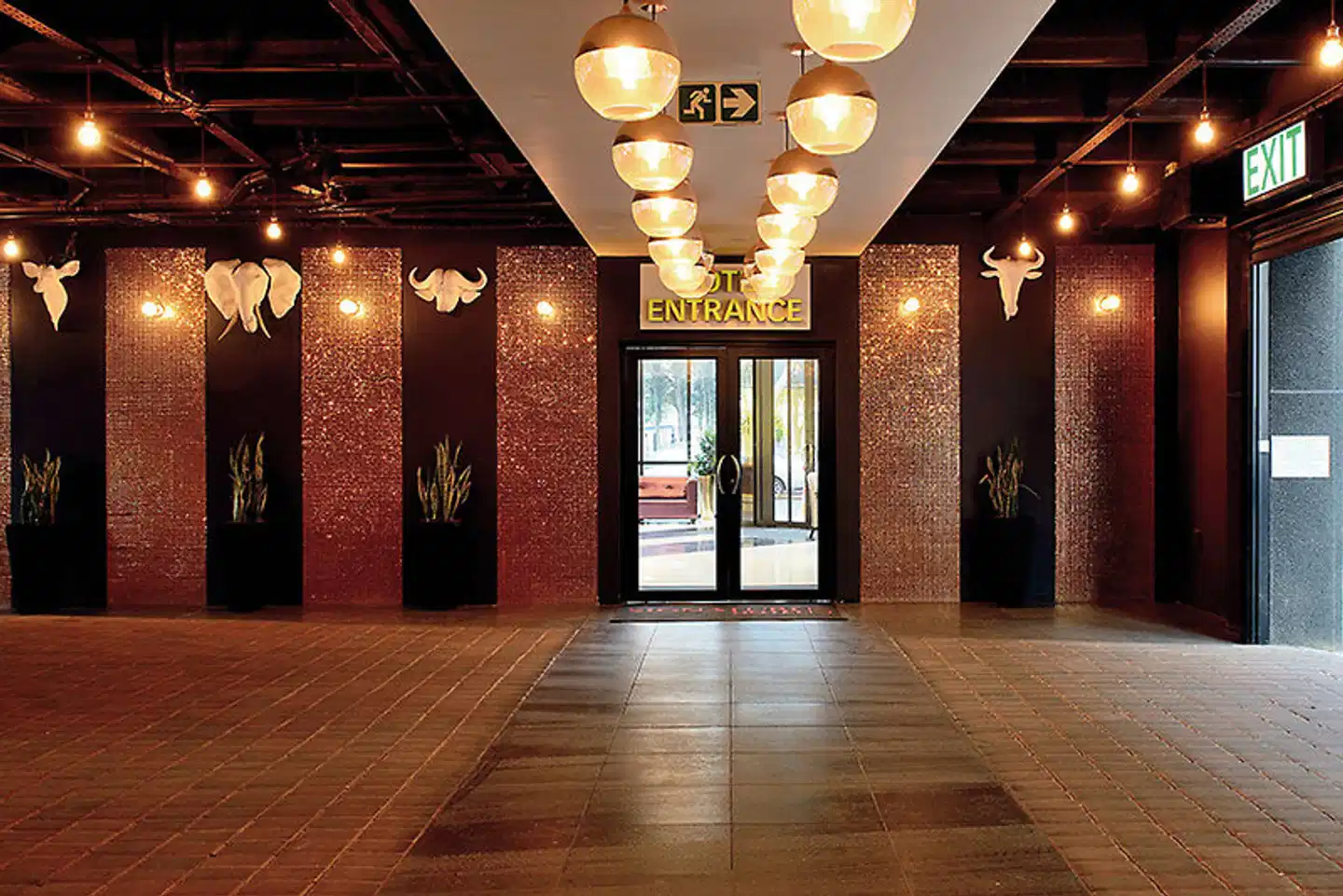 Signature Lux Hotel by ONOMO, Sandton Lobby