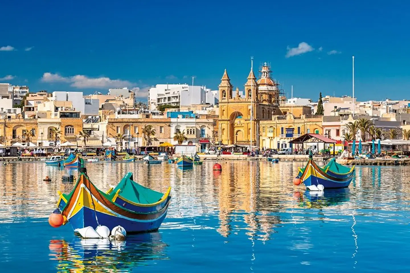 Entdeckungsreise auf Malta OUTDOOR_POOL