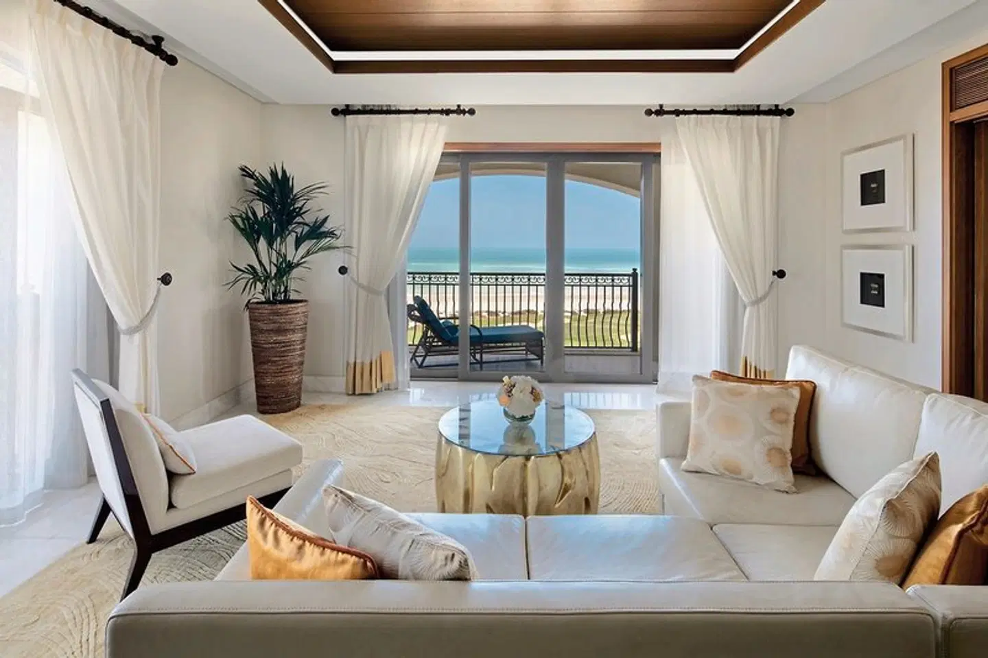 The St. Regis Saadiyat Island Resort, Abu Dhabi ROOM_EXAMPLE