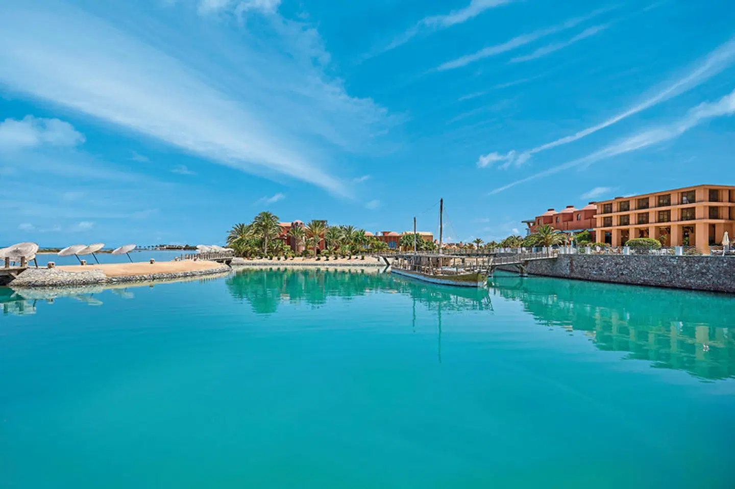 Sheraton Miramar Resort El Gouna OUTDOOR_POOL