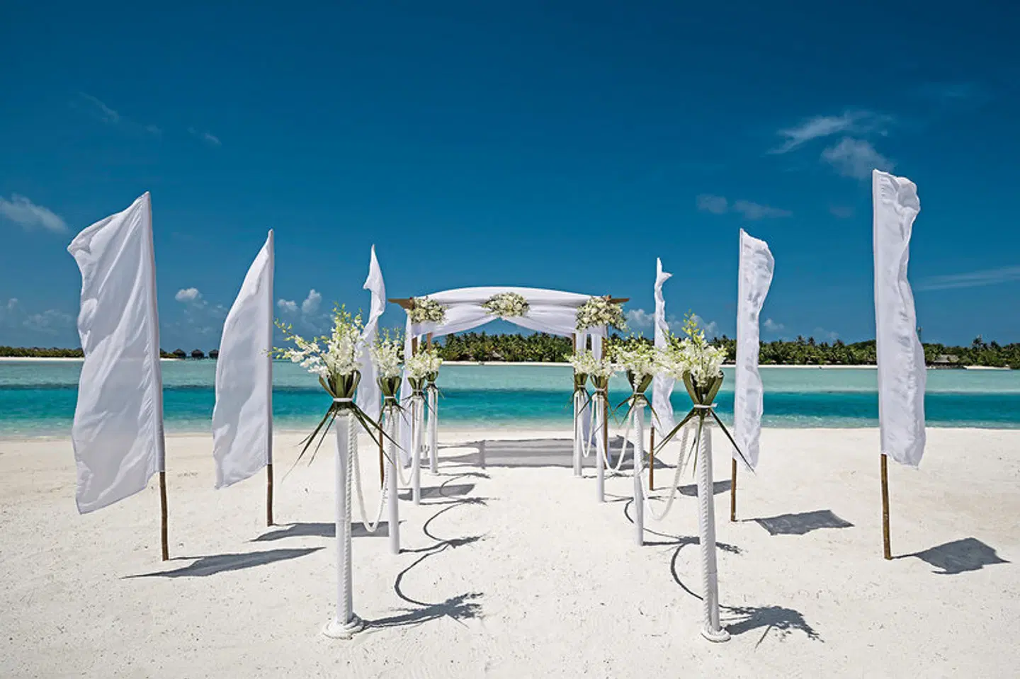Naladhu Private Island Maldives Terrasse