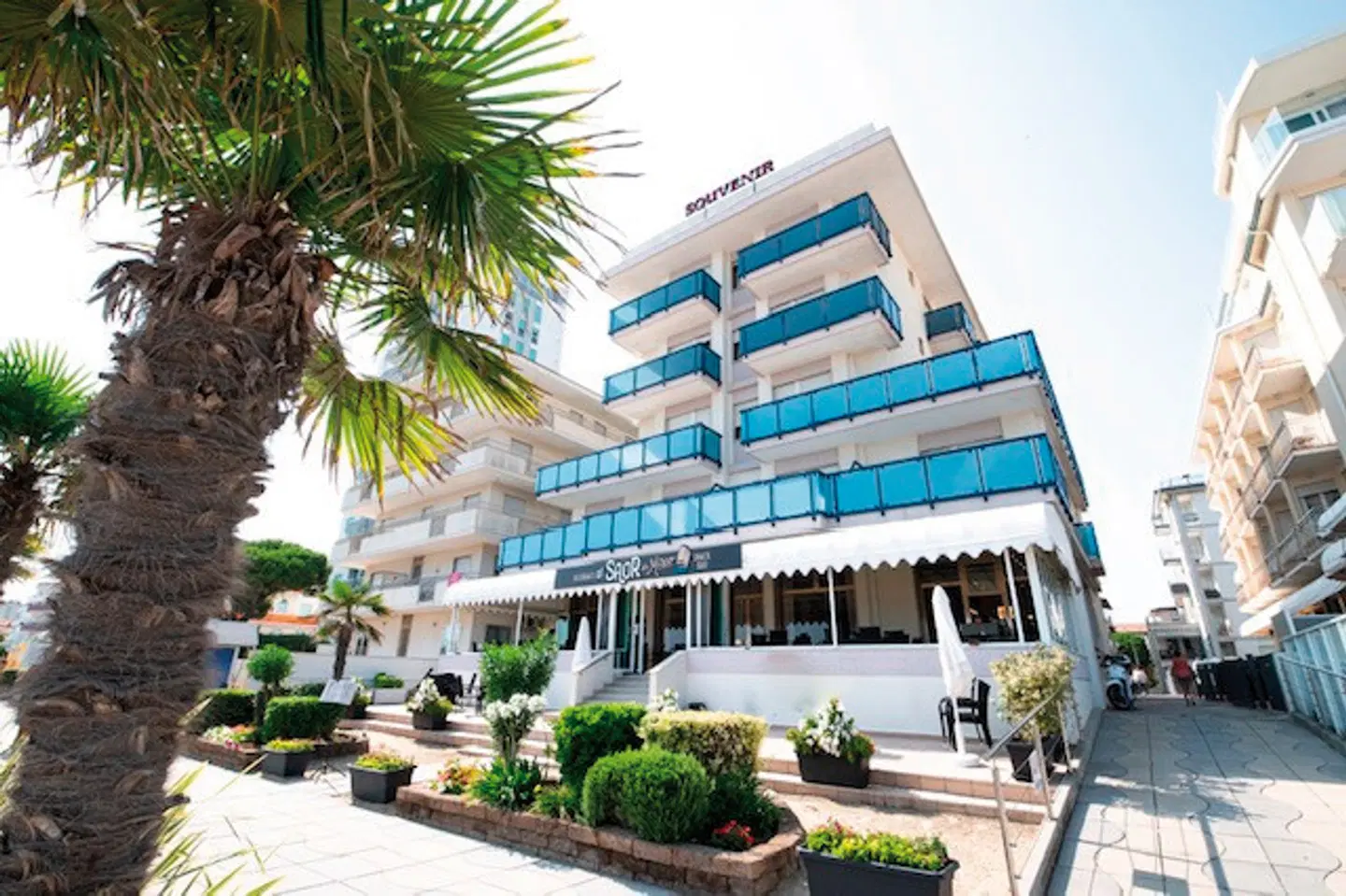 Souvenir EXTERIOR