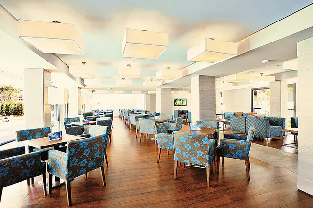 Marins Suites Restaurant