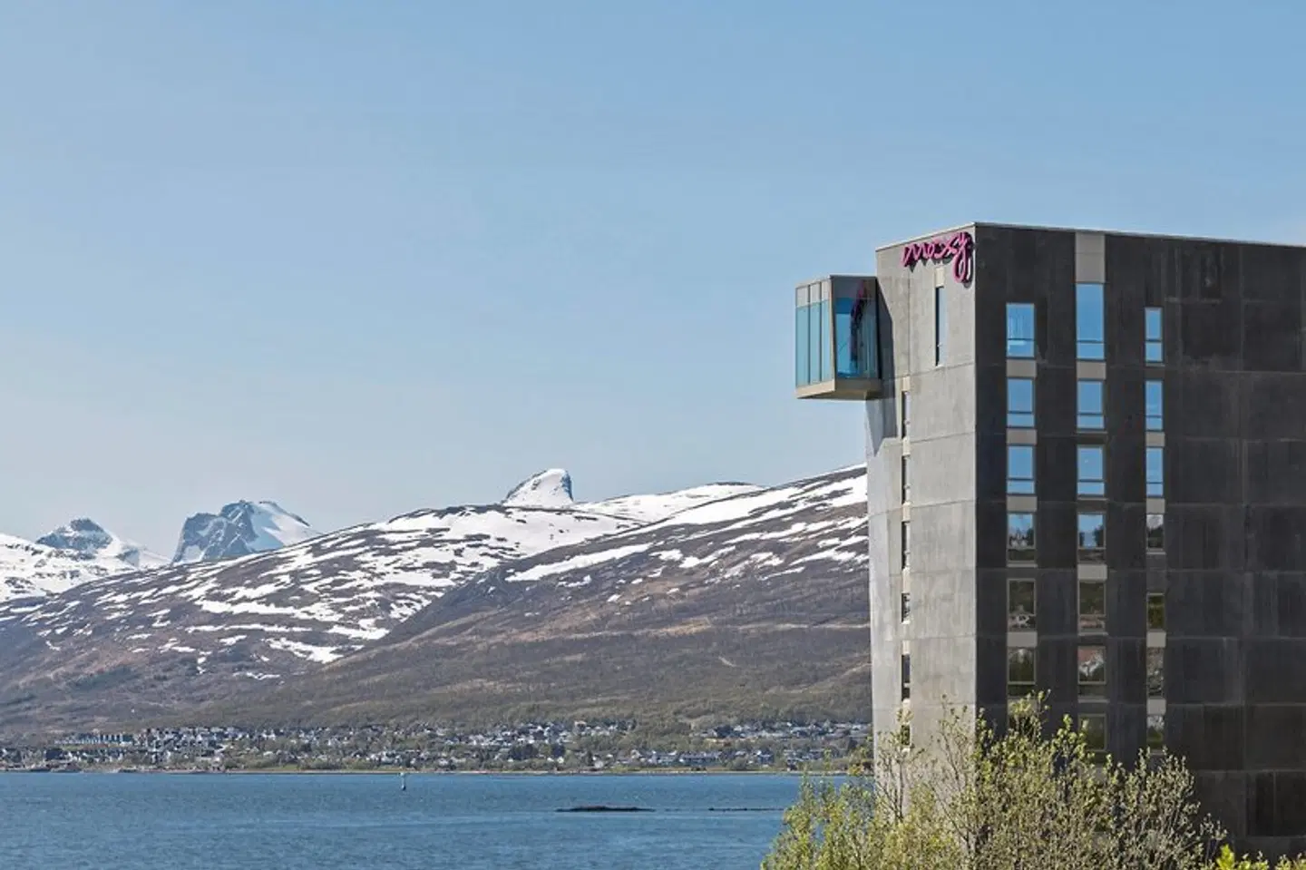 Moxy Hotel Tromsø LANDSCAPE