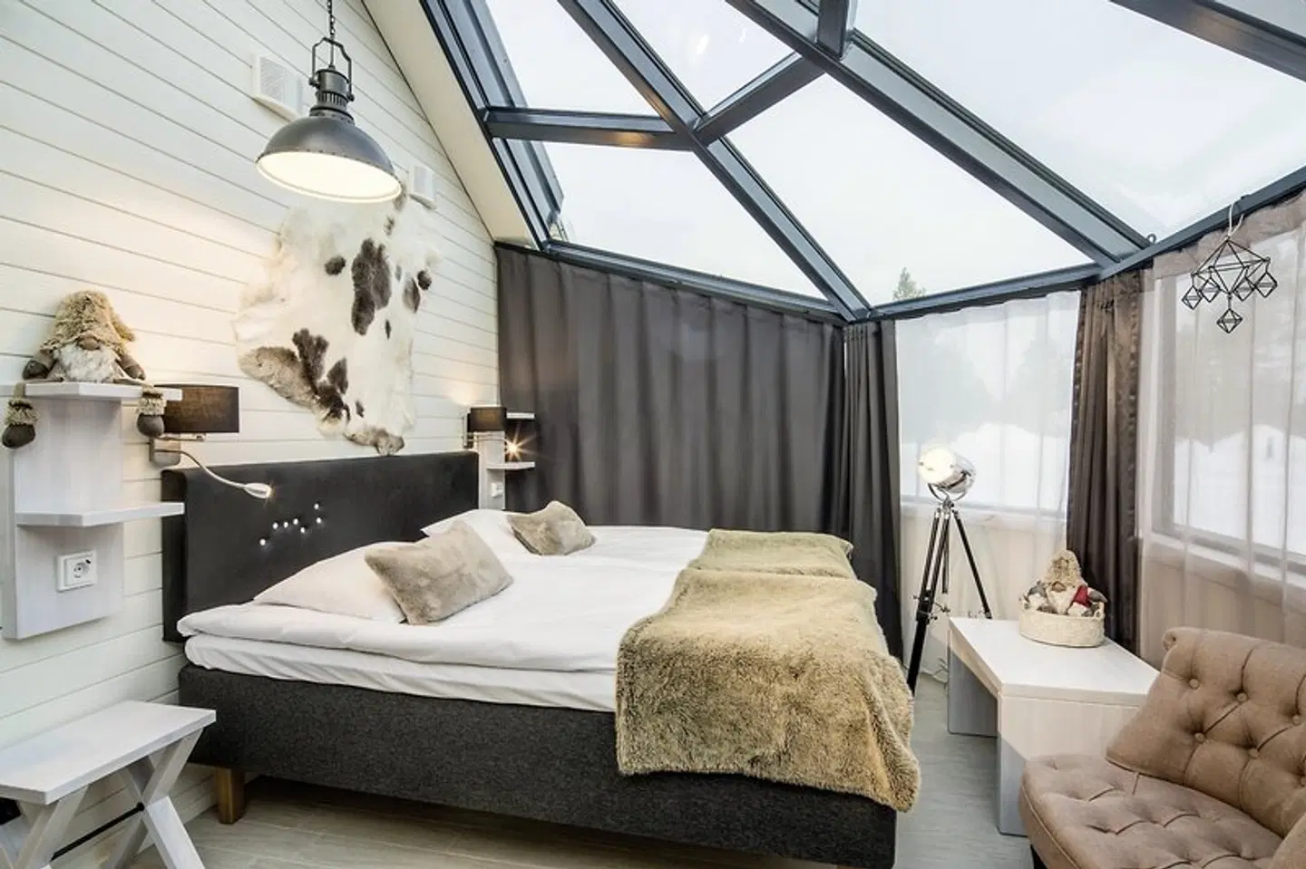 Santa's Igloos Arctic Circle ROOM_EXAMPLE