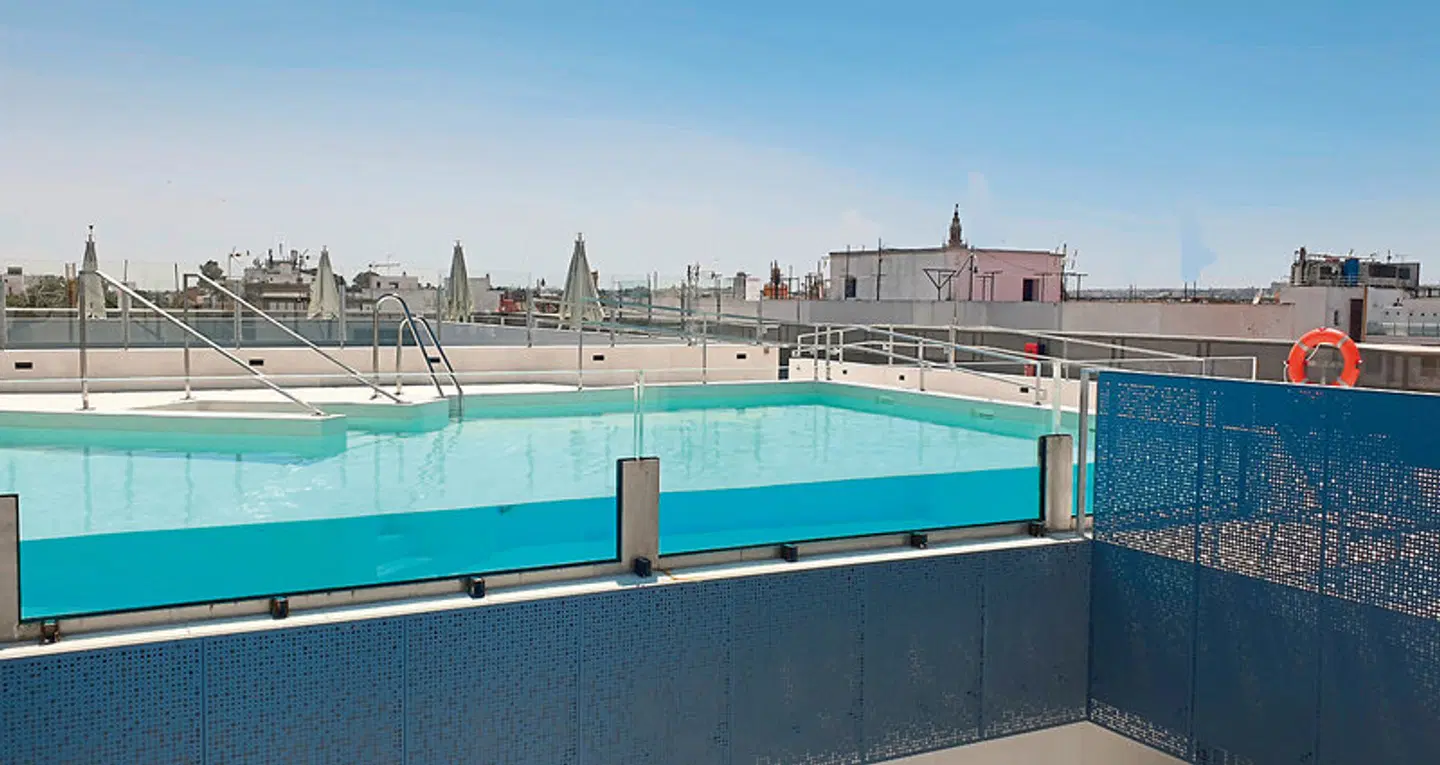 Macià Sevilla Kubb OUTDOOR_POOL