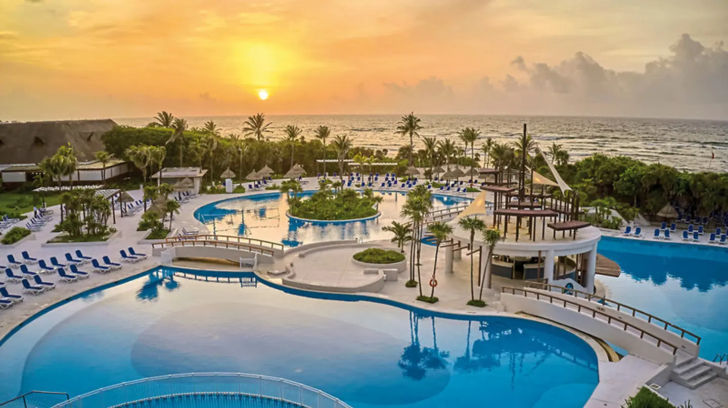 Bahia Principe Explore Tulum OUTDOOR_POOL