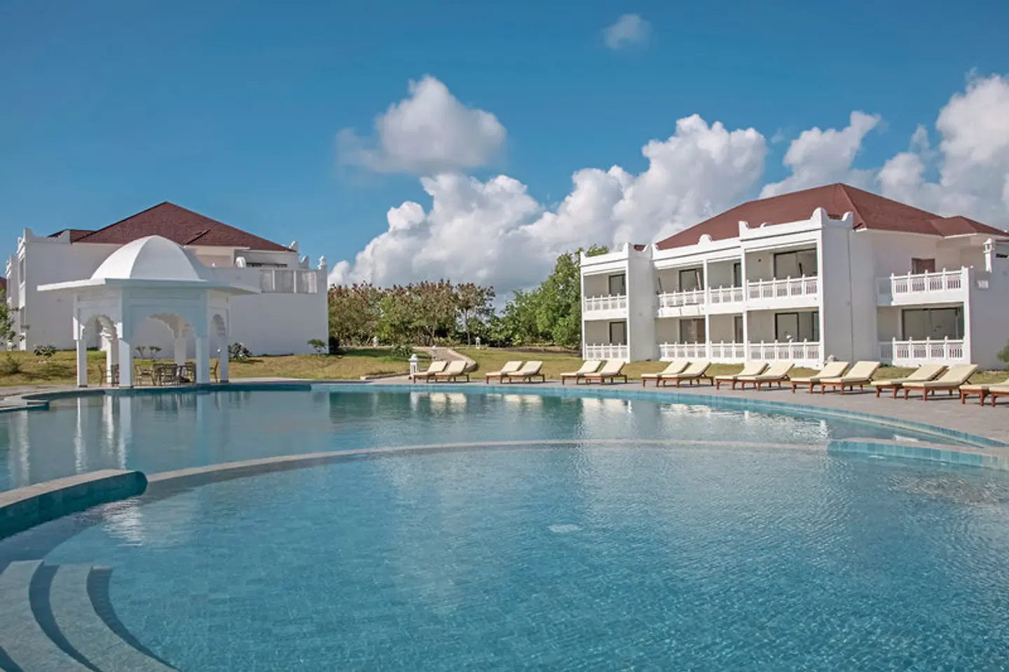 Shukran Palace OUTDOOR_POOL
