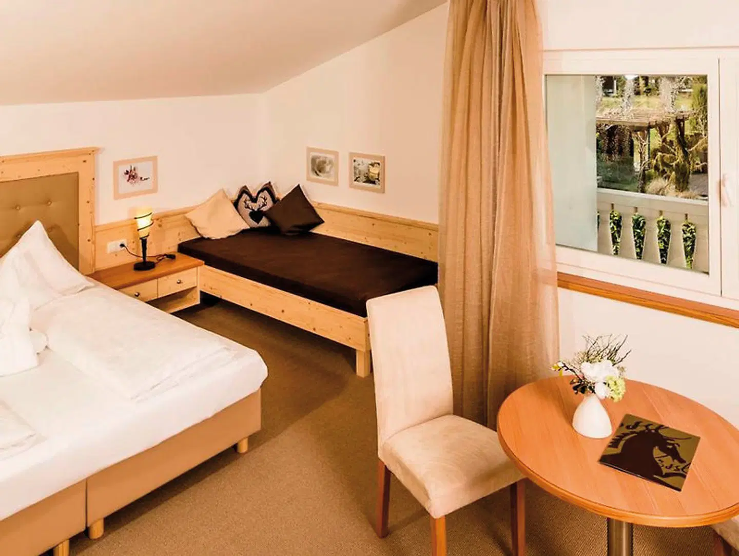 Hotel Rössl ROOM_EXAMPLE