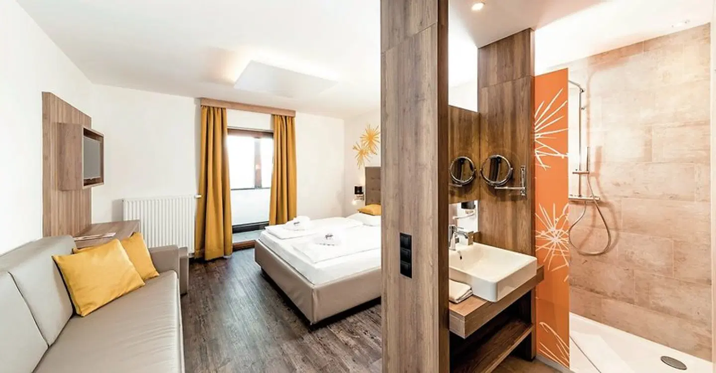 Almina Family & Spa Badezimmer