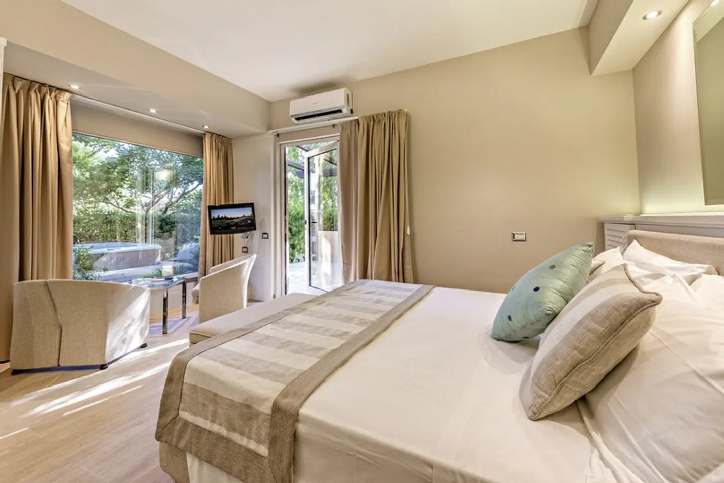 MClub Acacia Resort ROOM_EXAMPLE