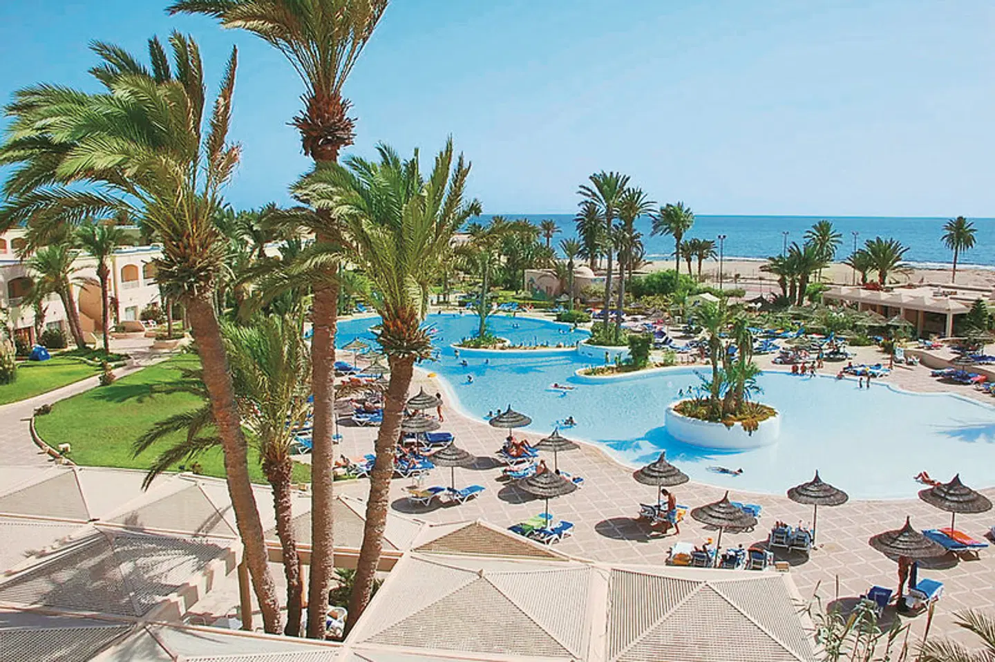 Zephir OUTDOOR_POOL