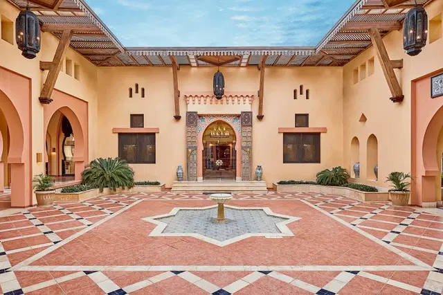 Steigenberger Coraya Beach Aussenansicht