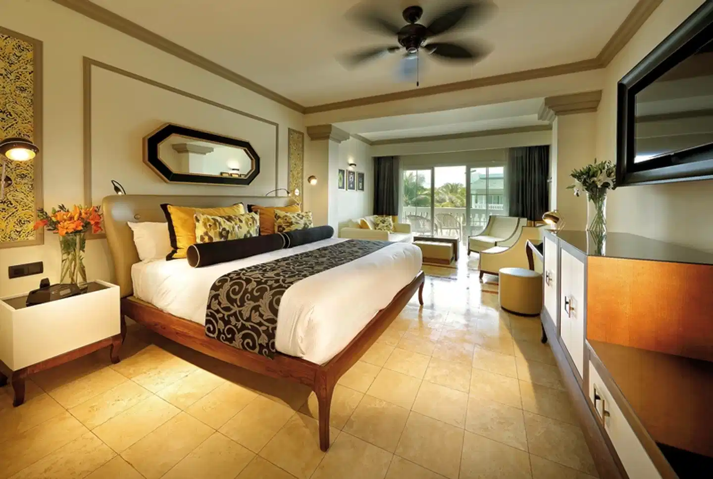 Grand Palladium Lady Hamilton Resort & Spa ACCOMMODATION
