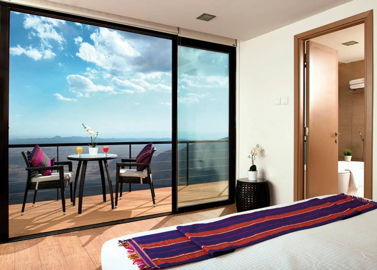 The View Oman ACCOMMODATION